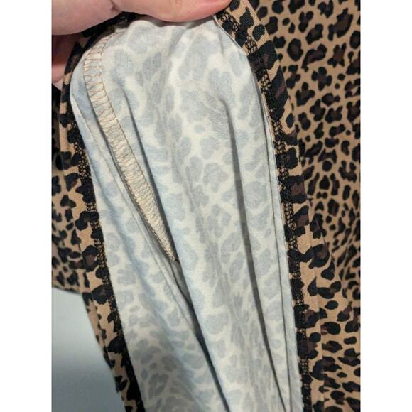 Isabel by Ingrid+Isabel Maternity Animal Print Long Sleeve Dress Size XL - Picture 4 of 5